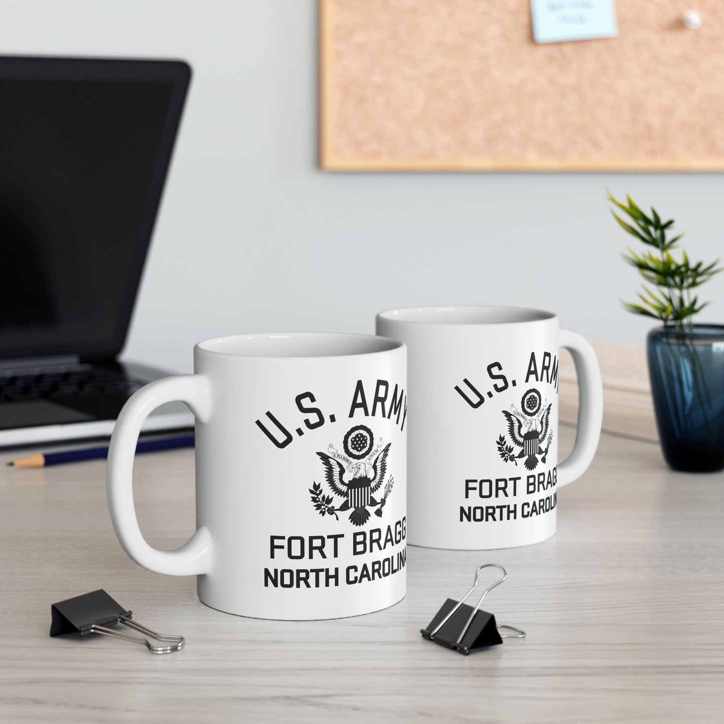US Army Fort Bragg Eagle Emblem Ceramic Mug – Vintage WWII U.S. Army Reproduction – 11oz & 15oz (P-6040)