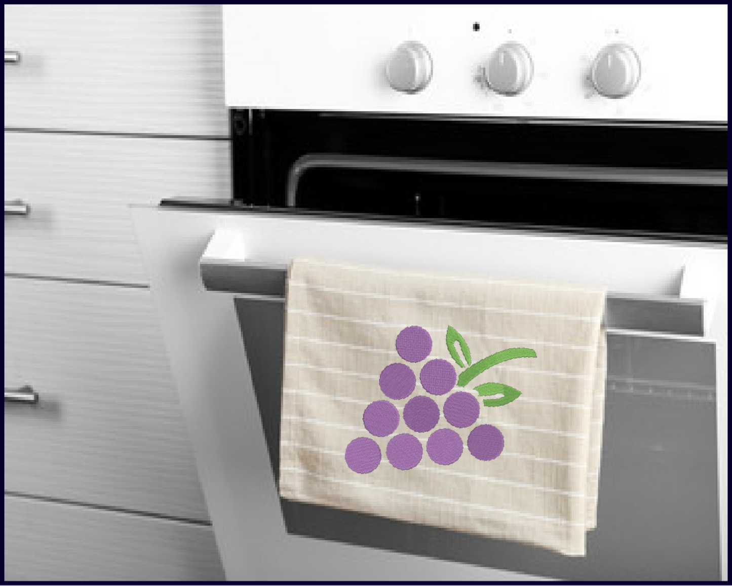 Grapes Machine Embroidery Design Bundle | Fruit & Vineyard Embroidery Patterns | 4 Designs, 8 Sizes Each (0629)