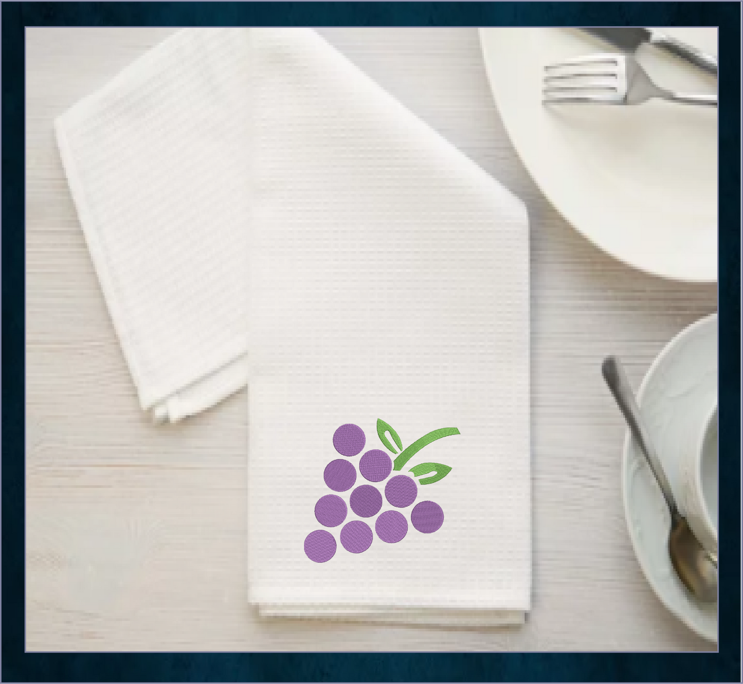 Bunch of Grapes Machine Embroidery Design | Vineyard Fruit Summer Embroidery | Grape Cluster Line Art | 8 Sizes (0957)