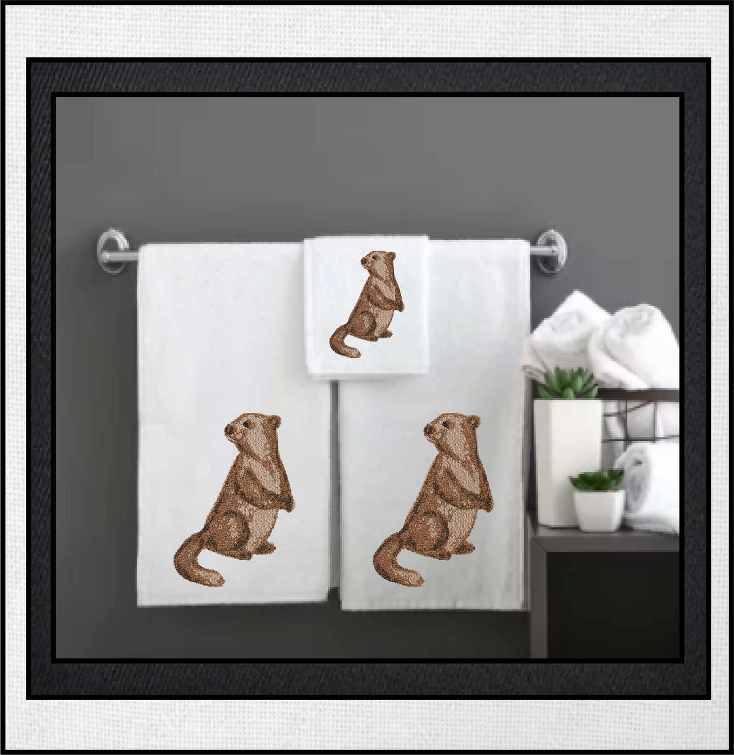 Groundhog Machine Embroidery Design, Badger Art Designs, Woodland Wildlife Animal, 4 Sizes (0421)