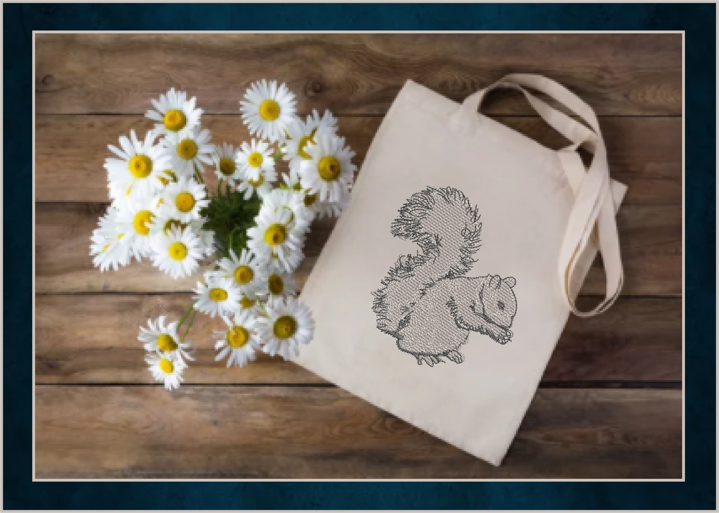 Squirrel Machine Embroidery Design | Woodland Wildlife Animal Sketch, 6 Sizes (0417)