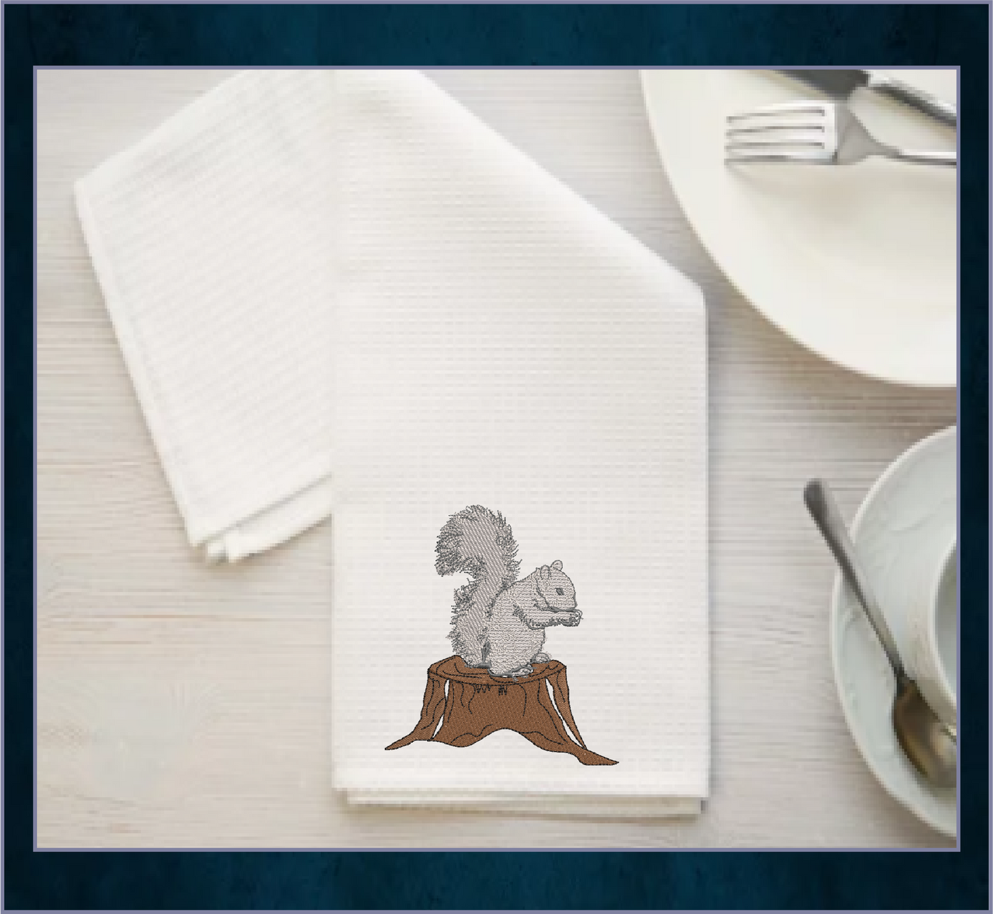 Squirrel Machine Embroidery Design | Squirrel on Tree Stump Embroidery | Woodland Animal Embroidery Pattern | Nature Embroidery File (0467)