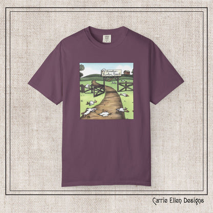 Boneless Chicken Ranch Comfort Colors T-Shirt | Farside Farm Chickens Printed Short Sleeve Tee | Multiple Color Options (P-6074)
