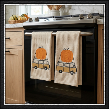 Vintage Camper Van with Giant Pumpkin Machine Embroidery Design, 6 Sizes (4370)